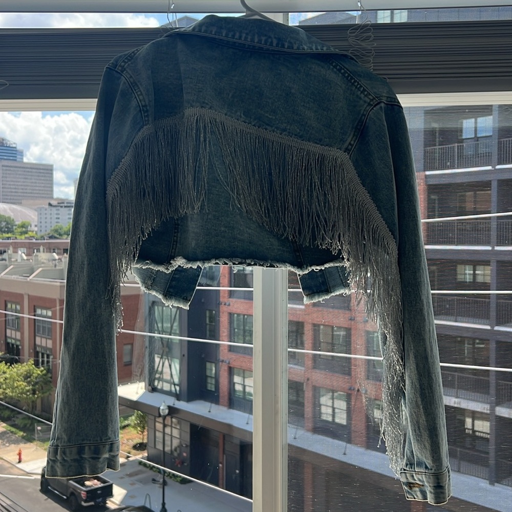 Jean jacket - Picture 2 of 6
